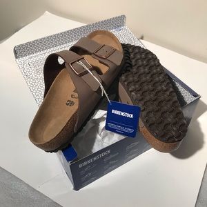Birkenstock’s Arizona BS Men’s sandals Size 10